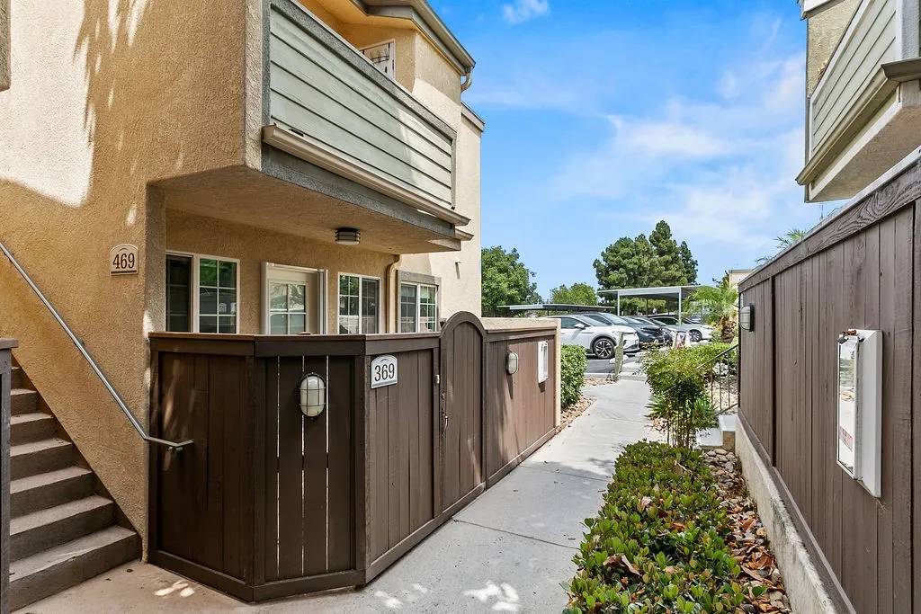 San Diego, CA 92117,5404 Balboa Arms Drive #369
