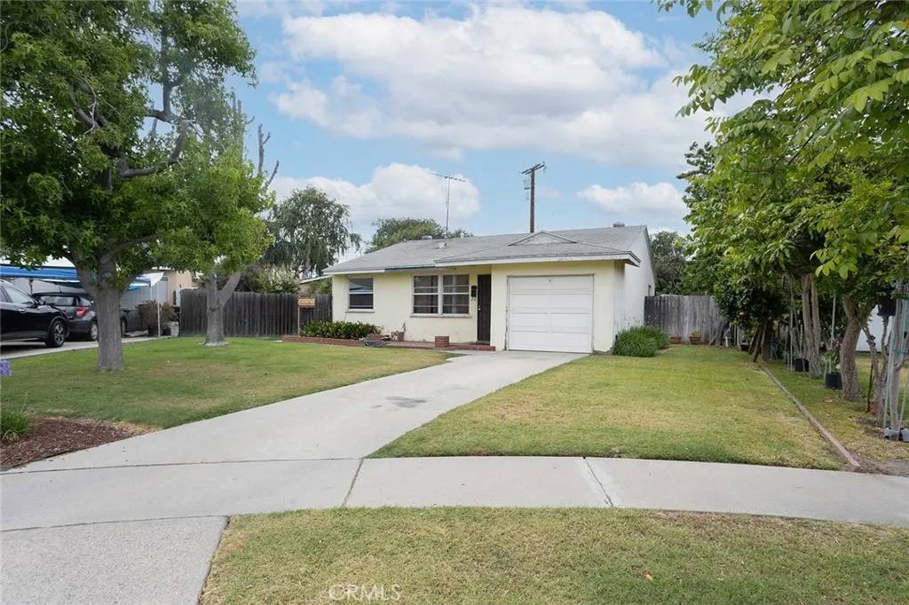 Fullerton, CA 92833,218 Muroc Place