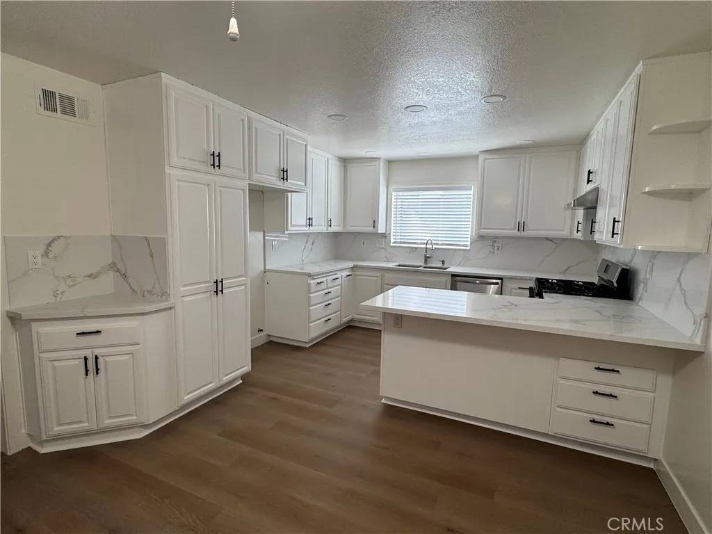 Fountain Valley, CA 92708,16763 Daisy Avenue