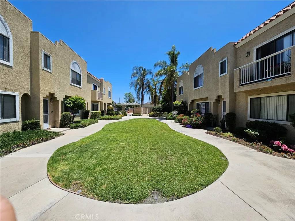 Garden Grove, CA 92844,13171 Newland Street #11
