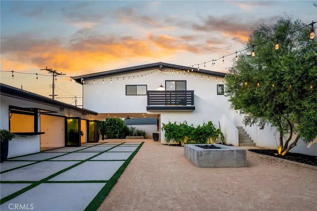 Costa Mesa, CA 92626,3000 Country Club Drive