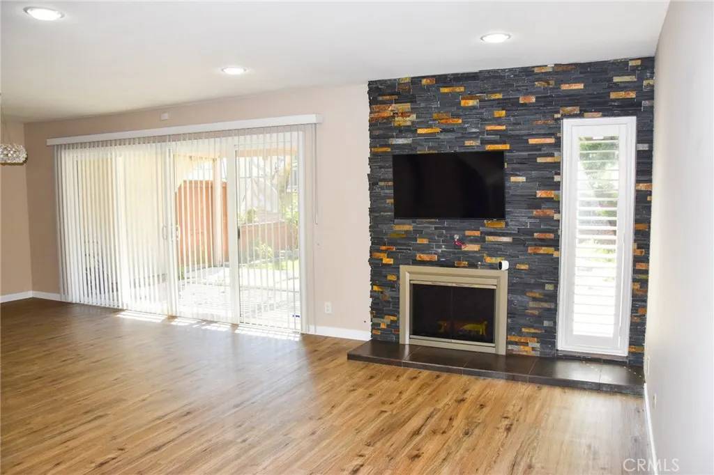 Anaheim, CA 92807,6584 E Paseo Diego