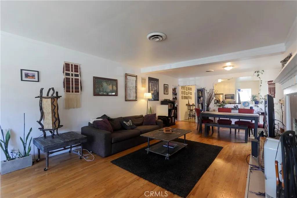 Long Beach, CA 90804,820 Newport Avenue