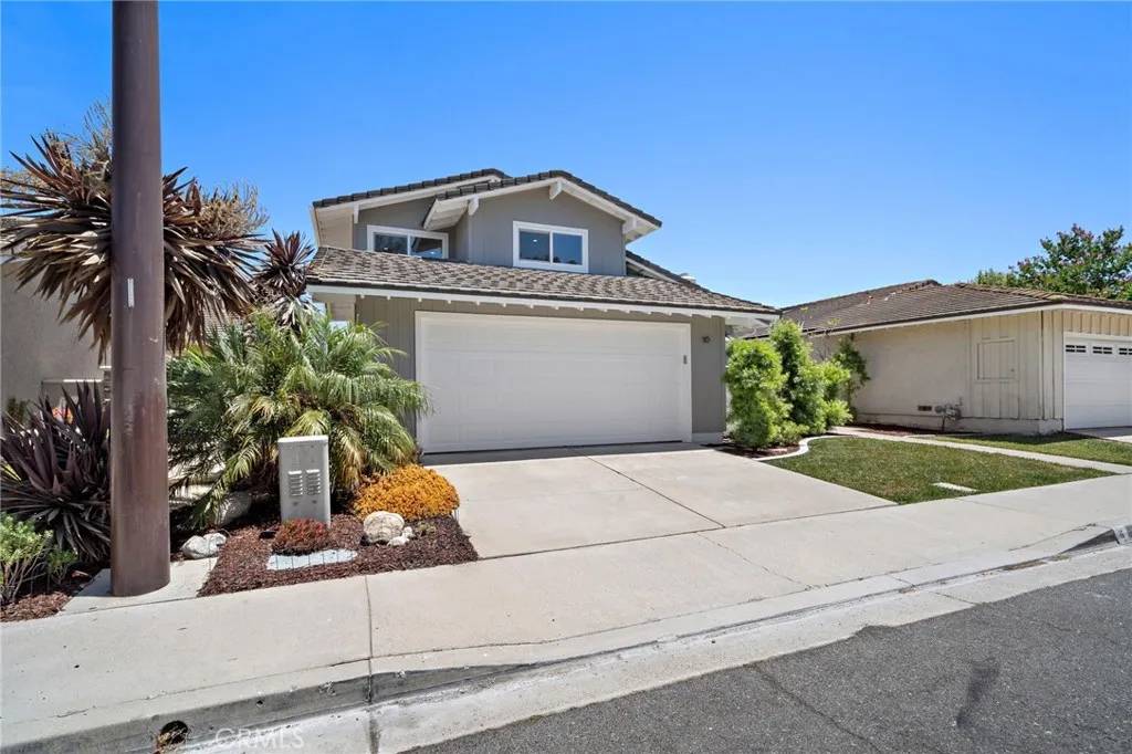 Irvine, CA 92604,16 Bluejay