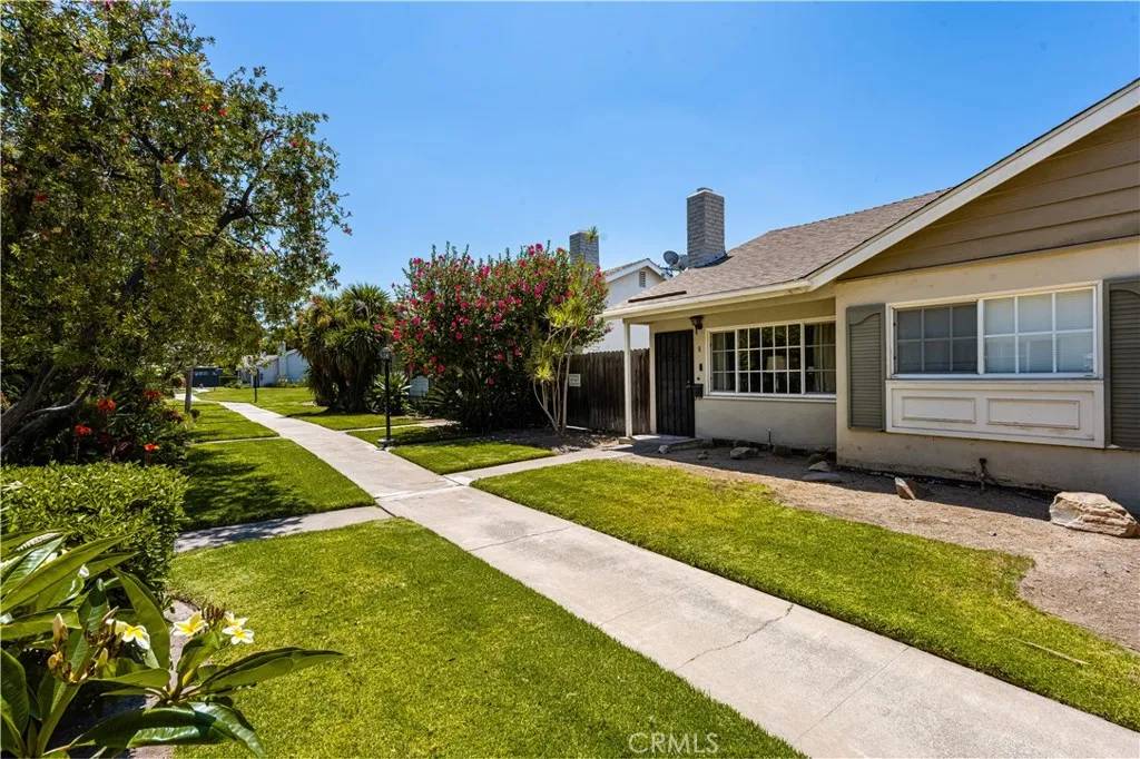 Orange, CA 92867,1201 N California Street #8