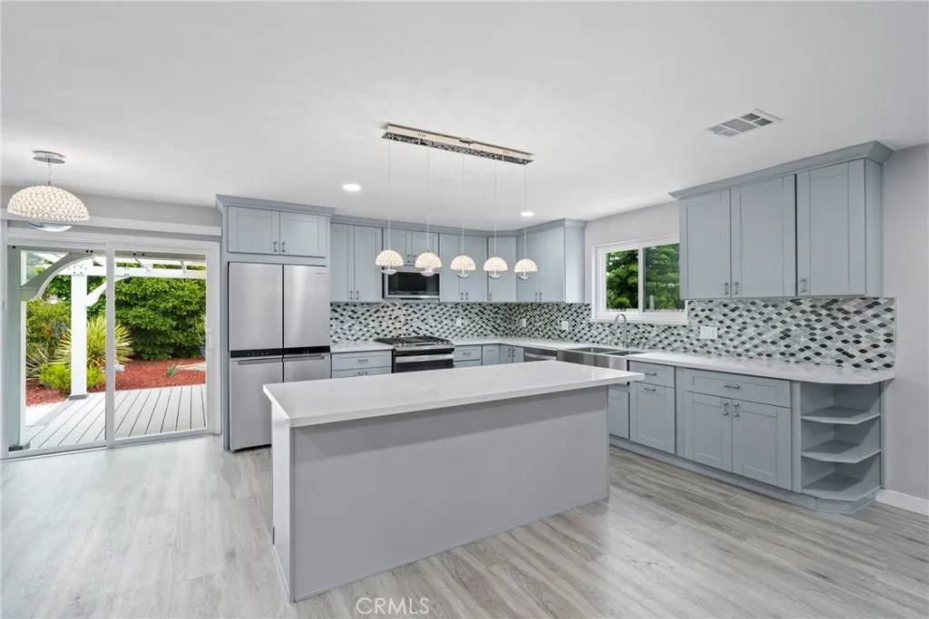 Culver City, CA 90230,11338 Stevens Avenue
