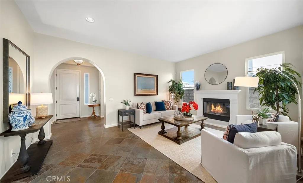 Yorba Linda, CA 92886,4017 Hoosier Lawn Way