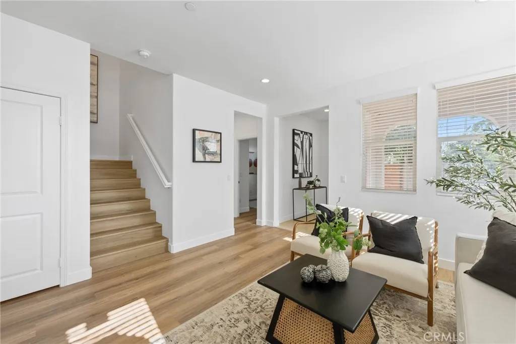 Fullerton, CA 92832,698 Americana Drive