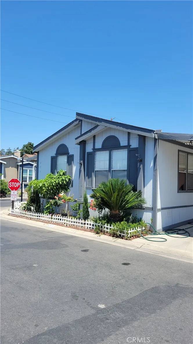 Santa Ana, CA 92703,4080 W 1st #271