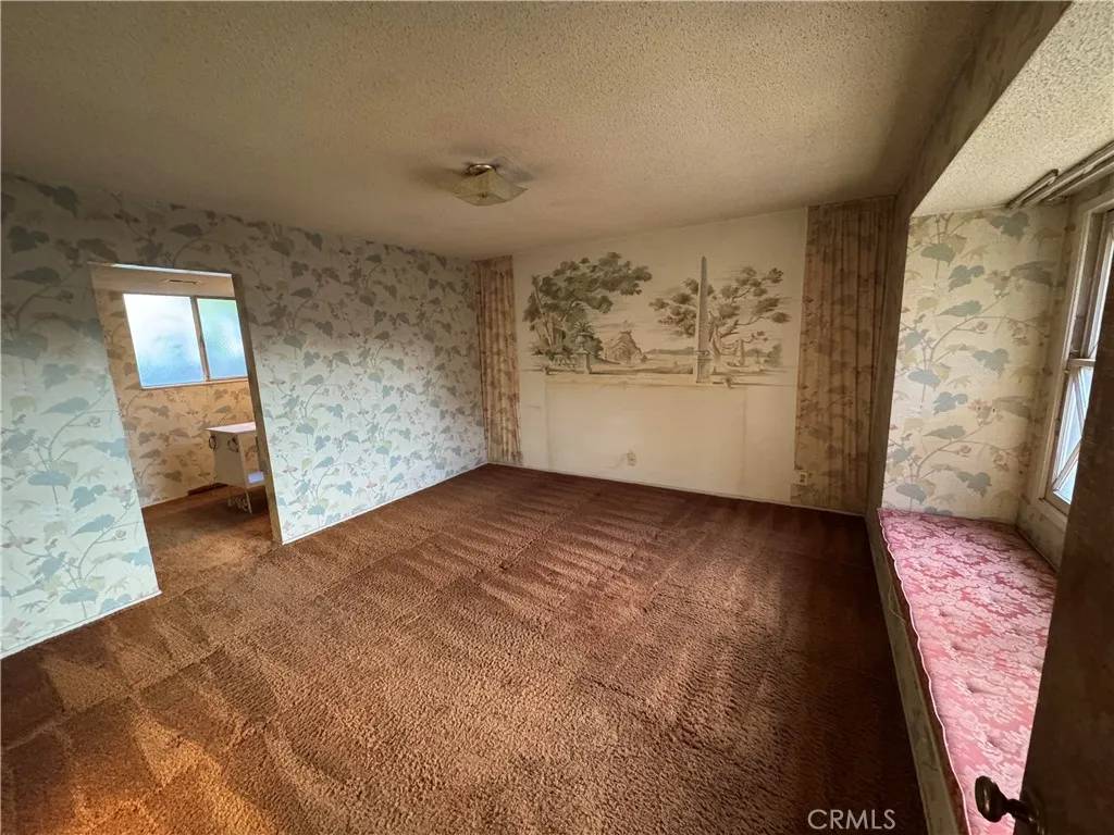 Los Alamitos, CA 90720,12672 Foster Road