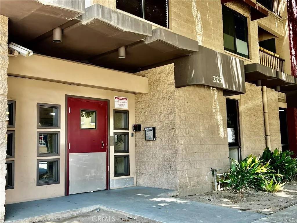 Long Beach, CA 90802,225 W 6th Street #502