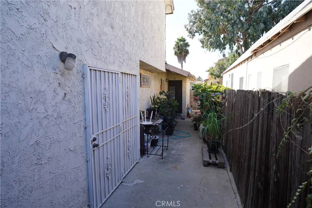 Long Beach, CA 90804,1050 Molino Ave Avenue