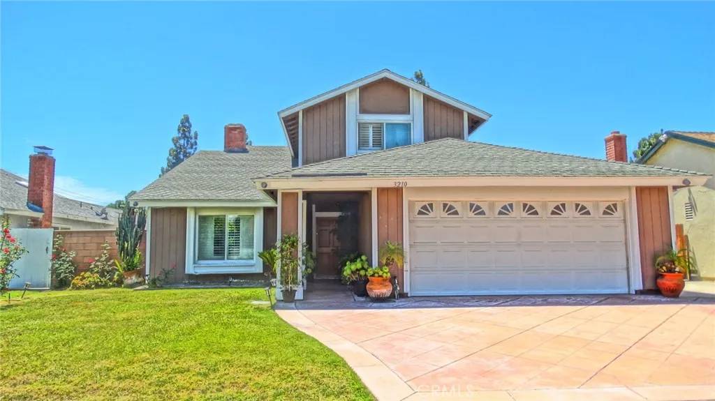 Santa Ana, CA 92704,3210 S Center Street
