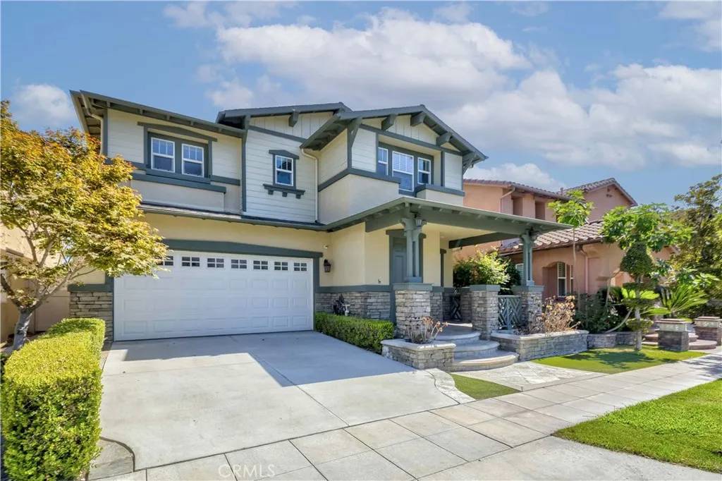 Fullerton, CA 92833,2142 Root Street