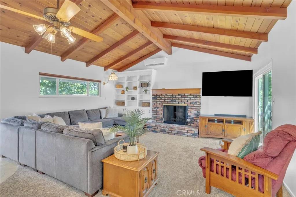 Long Beach, CA 90808,6721 E Coralite Street