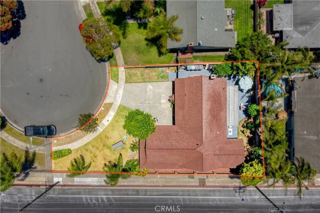 Huntington Beach, CA 92647,6002 Calvin Circle