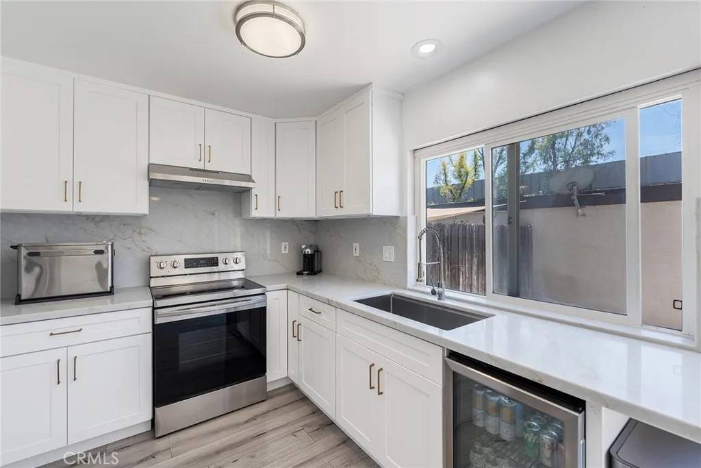 Stanton, CA 90680,7147 Fulton Way