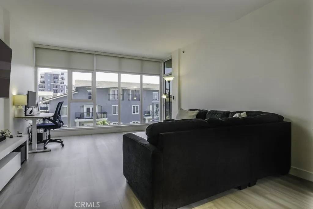 Long Beach, CA 90802,411 W Seaside Way #402