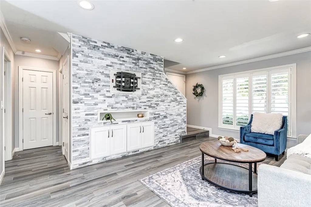 Lake Forest, CA 92630,23113 Cherry Avenue #15