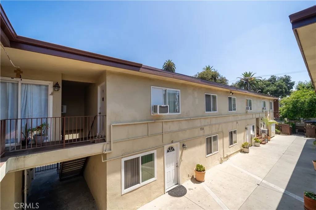 Pasadena, CA 91104,719 N Garfield Avenue