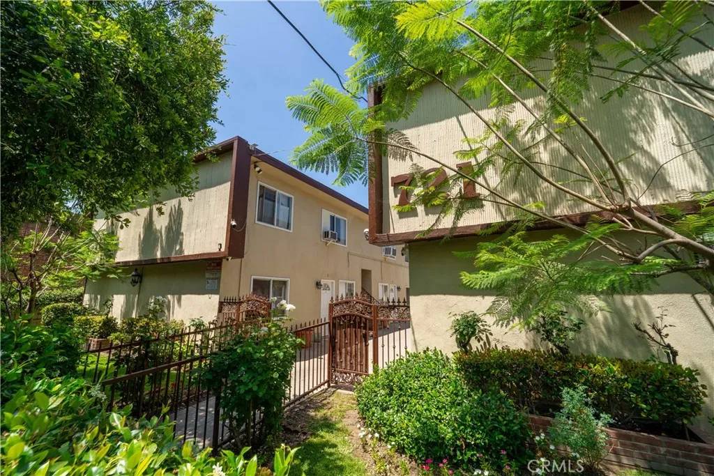 Pasadena, CA 91104,719 N Garfield Avenue
