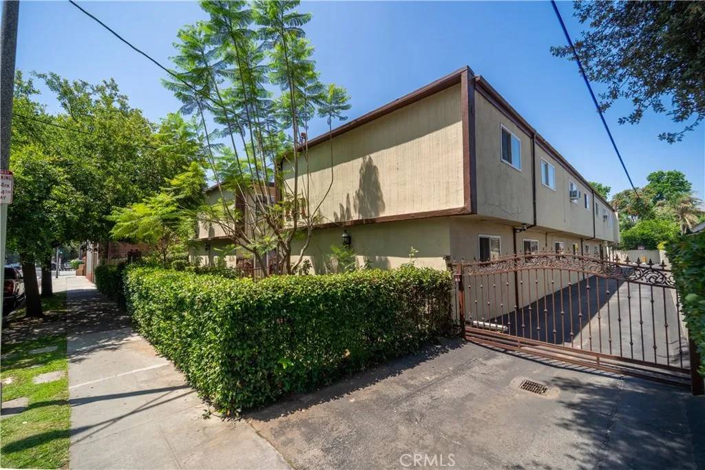 Pasadena, CA 91104,719 N Garfield Avenue