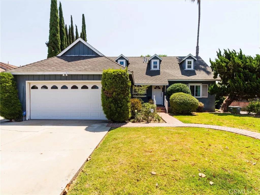 Lakewood, CA 90712,5268 Deeboyar Avenue