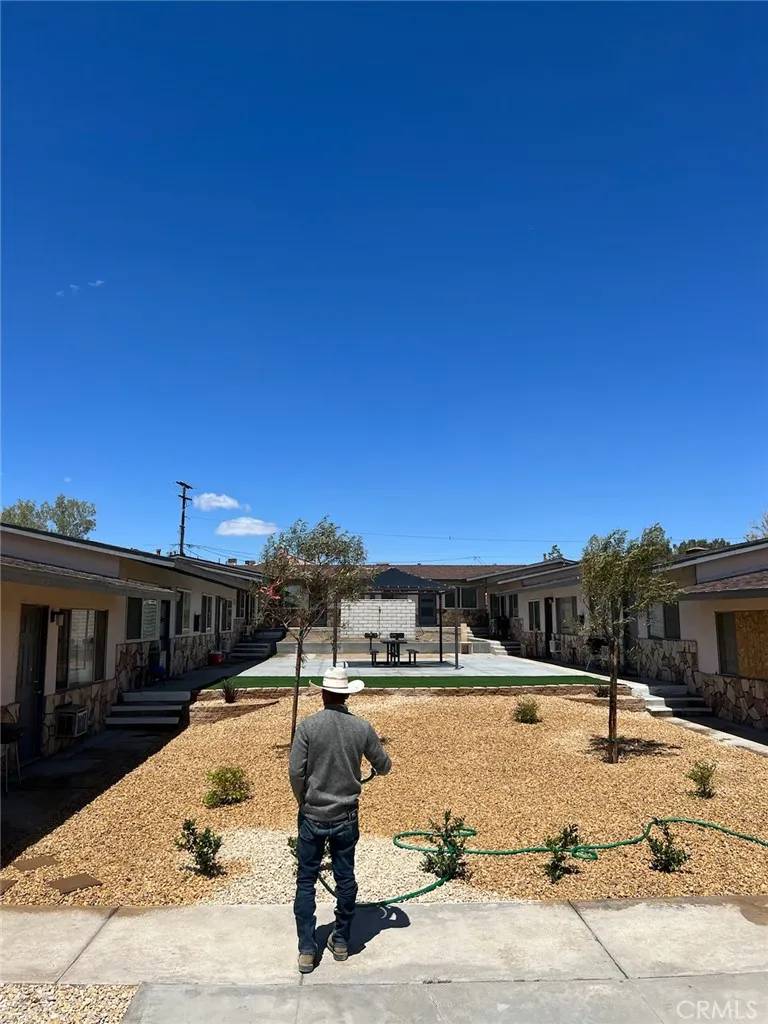 Apple Valley, CA 92307,19170 US Highway 18