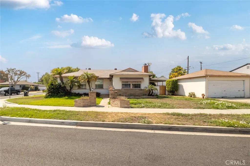 Whittier, CA 90606,6837 Boer Avenue