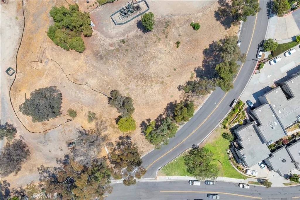 Signal Hill, CA 90755,2101 Stanley Ave.