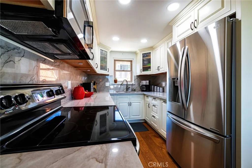 Signal Hill, CA 90755,2125 Temple Avenue #2