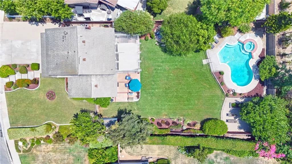 Yorba Linda, CA 92886,17622 La Entrada Drive