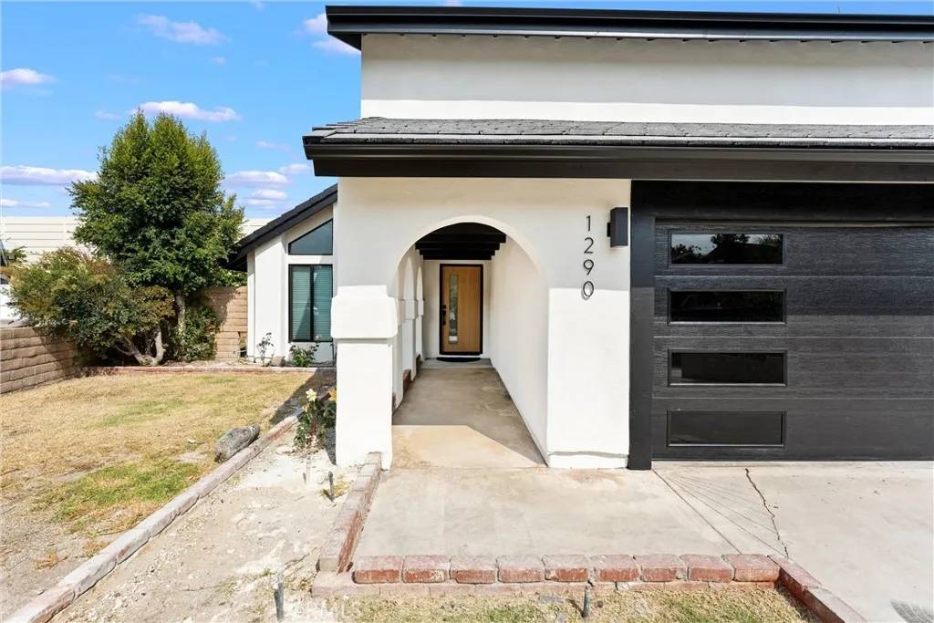 Anaheim Hills, CA 92807,1290 N Tippetts Lane