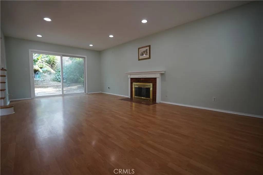 Simi Valley, CA 93065,2355 E Alden Street