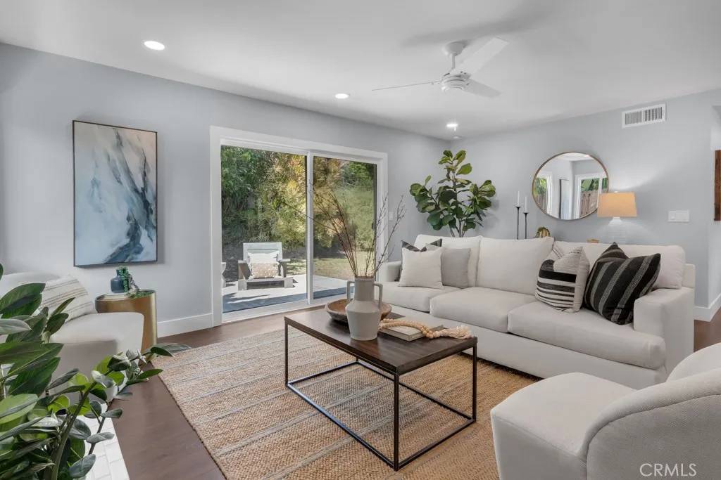 Laguna Niguel, CA 92677,25111 Adelanto Drive