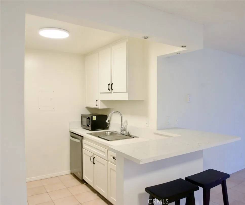 Playa Del Rey, CA 90293,7765 W 91st Street #A1125