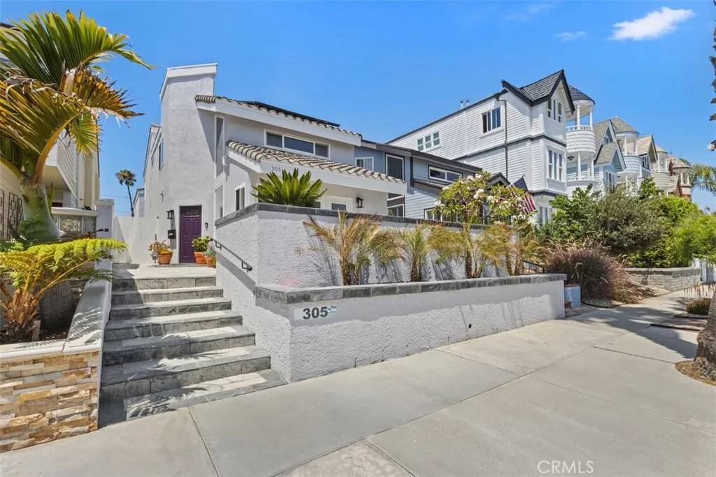 Huntington Beach, CA 92648,305 21st Street