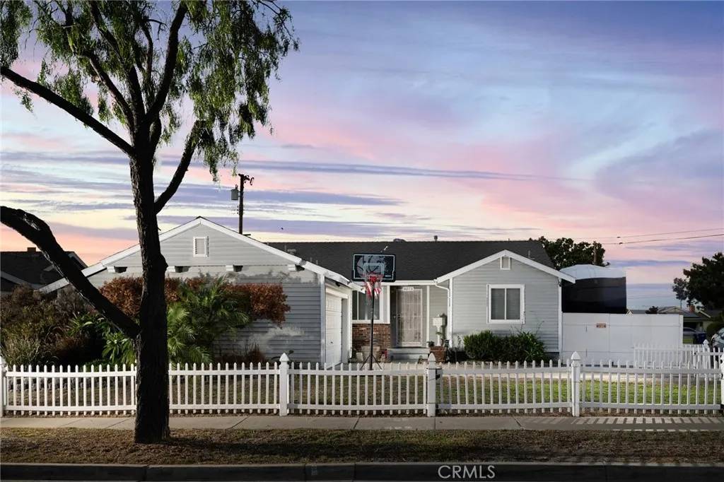 Buena Park, CA 90620,8073 Cactus Cir.