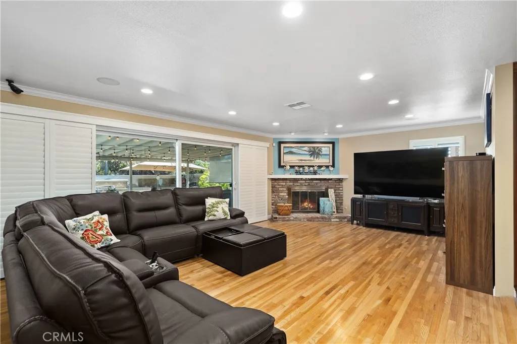 Whittier, CA 90603,16036 Hornell Street