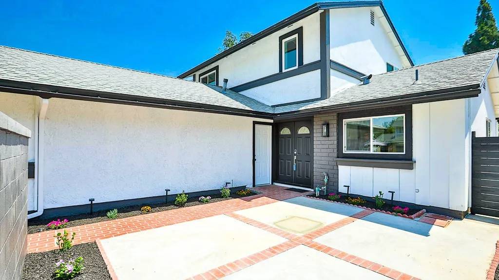 Lake Forest, CA 92630,23972 Carmel Drive