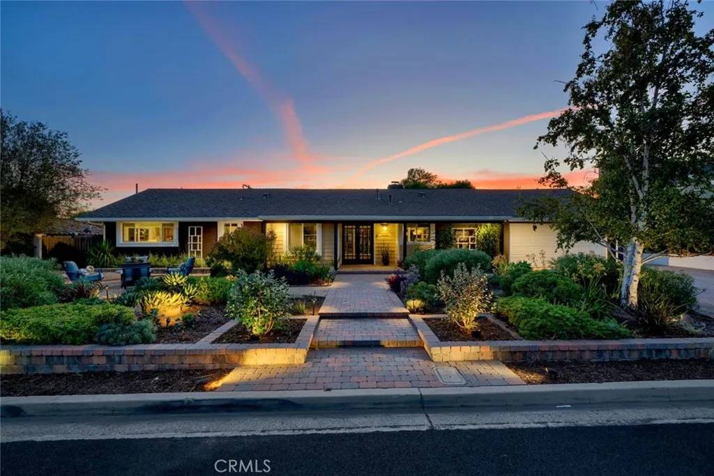 North Tustin, CA 92705,13051 Earlham Street