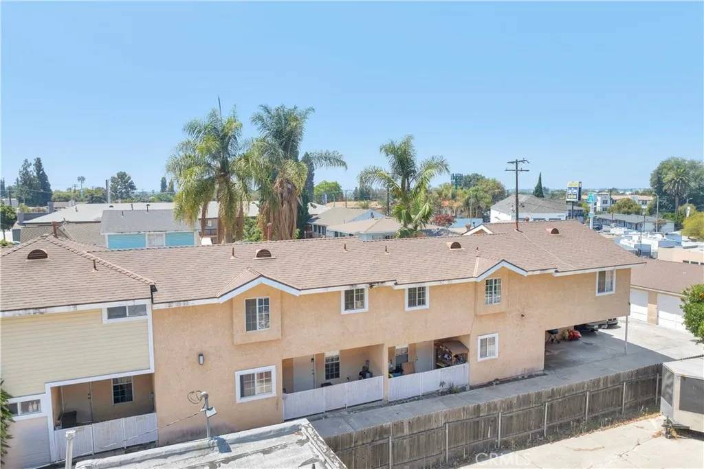 Whittier, CA 90602,8011 Comstock Avenue