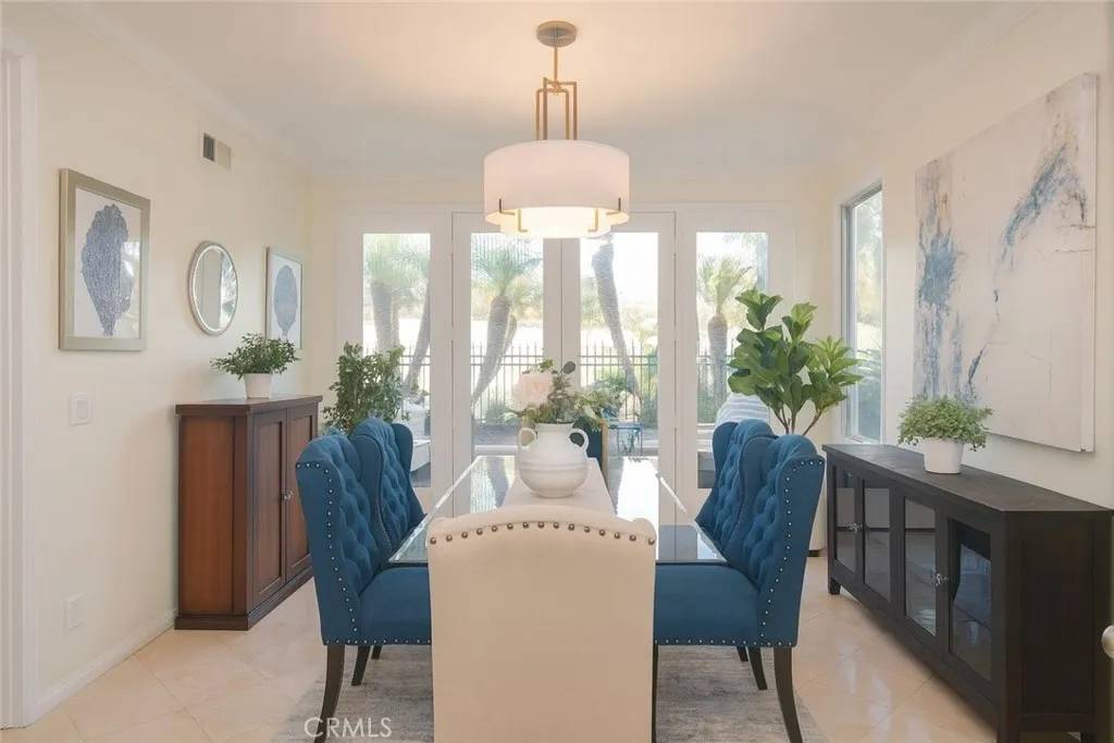 Huntington Beach, CA 92648,6471 Morningside Drive