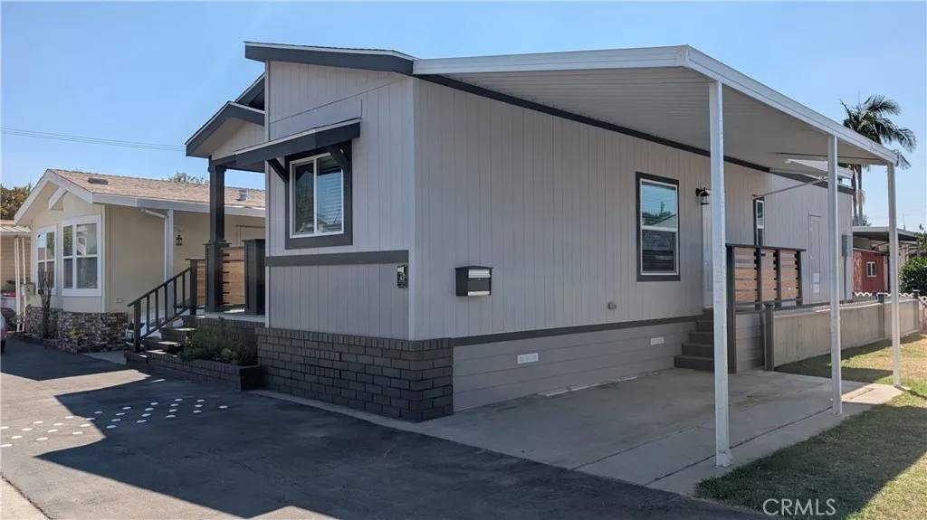 Santa Fe Springs, CA 90670,12147 Lakeland Rd