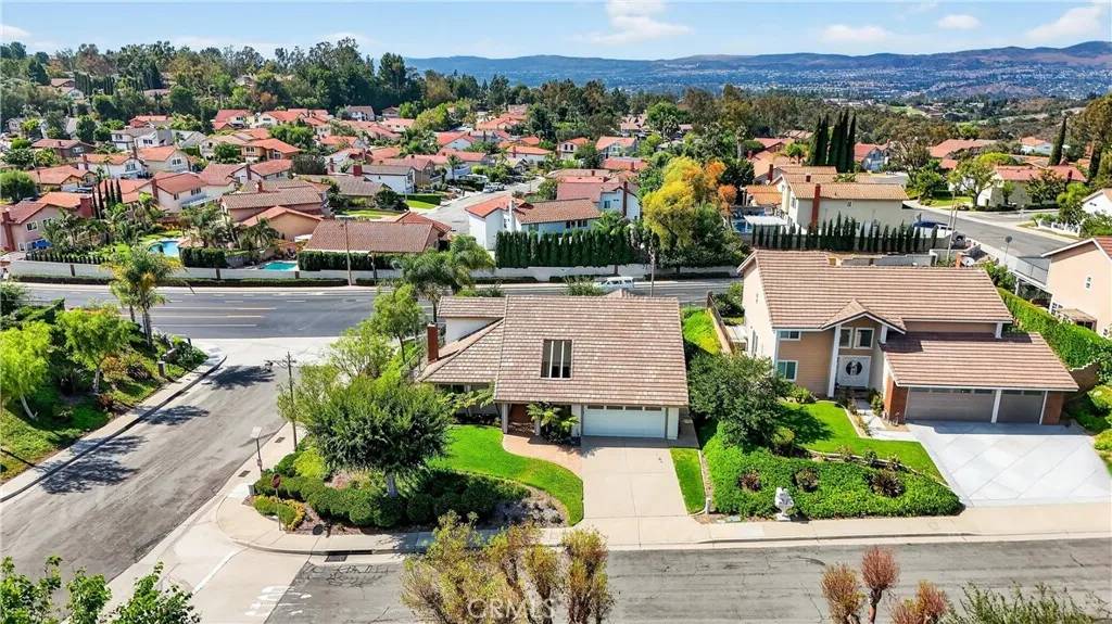 Anaheim Hills, CA 92807,6701 E Leafwood Drive