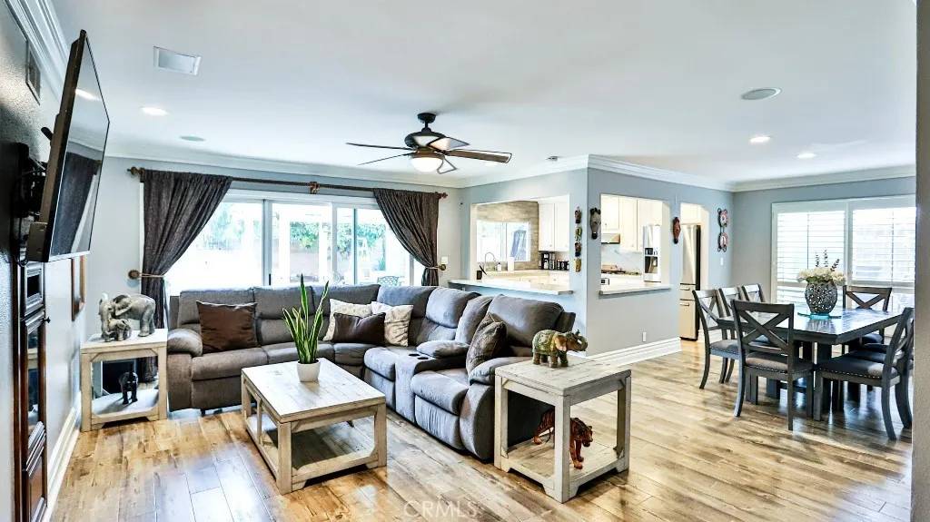 Lake Forest, CA 92630,22941 Belquest Drive