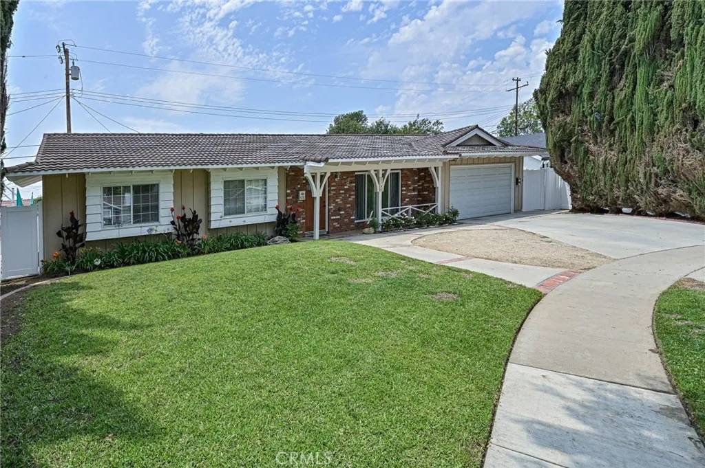 Yorba Linda, CA 92886,4781 Kona Kove
