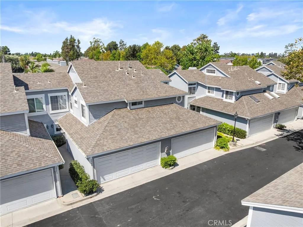 Costa Mesa, CA 92627,2542 Back Bay Loop #30