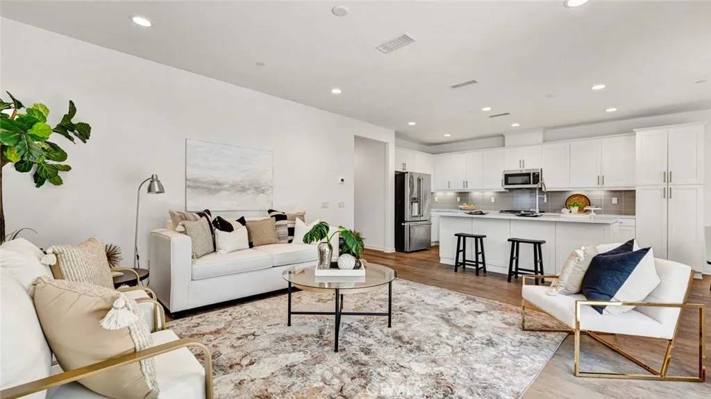 San Juan Capistrano, CA 92675,33452 Paseo El Lazo