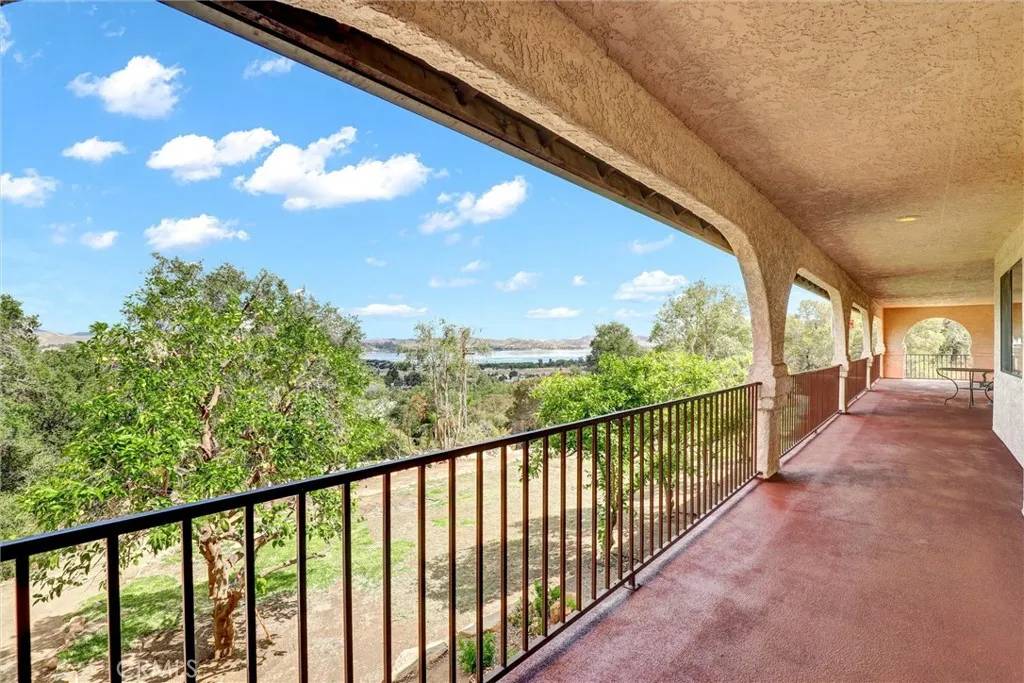 Lake Elsinore, CA 92530,33397 Washington St. Street North